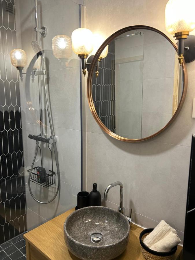 Apartamento Splendide Appart' Pres De *